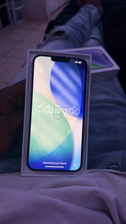 Apple iPhone 14 used with Box