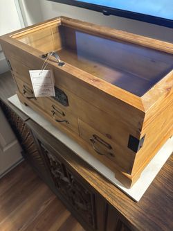 Decor Steals Farmhouse Wooden Display Chest