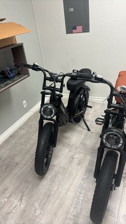28mph Full suspension moped style Ebike