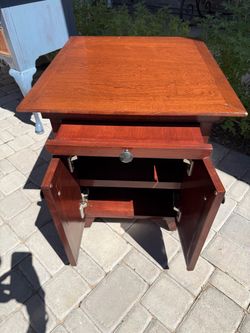 Solid wood cabinet
