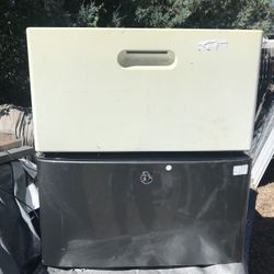 Washer Dryer Pedestals / Drawers