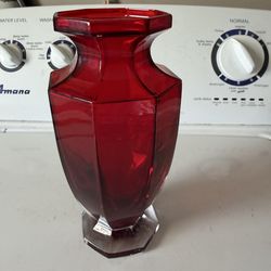 Royal Gallery Ruby Color Crystal Vase Federated Department store