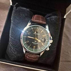 Seiko Alpinist 39mm, Leather Band