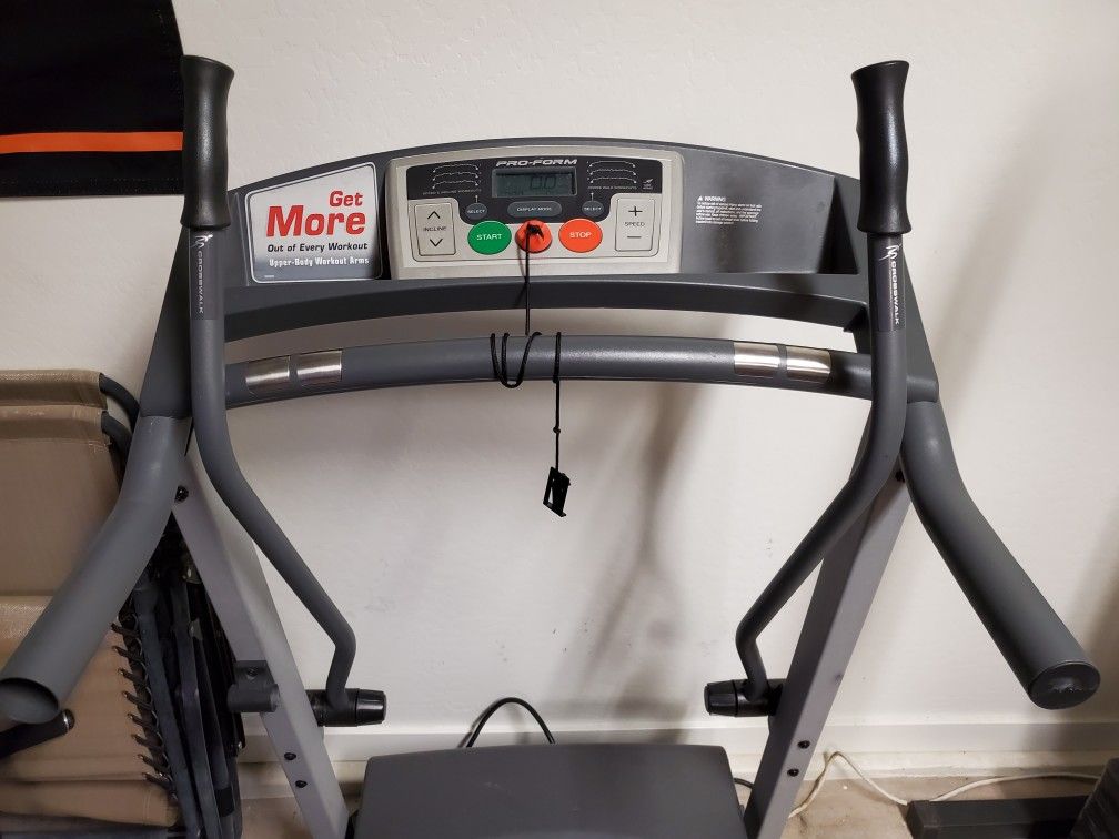 ProForm Crosswalk 380 Treadmill for Sale in Glendale, AZ OfferUp