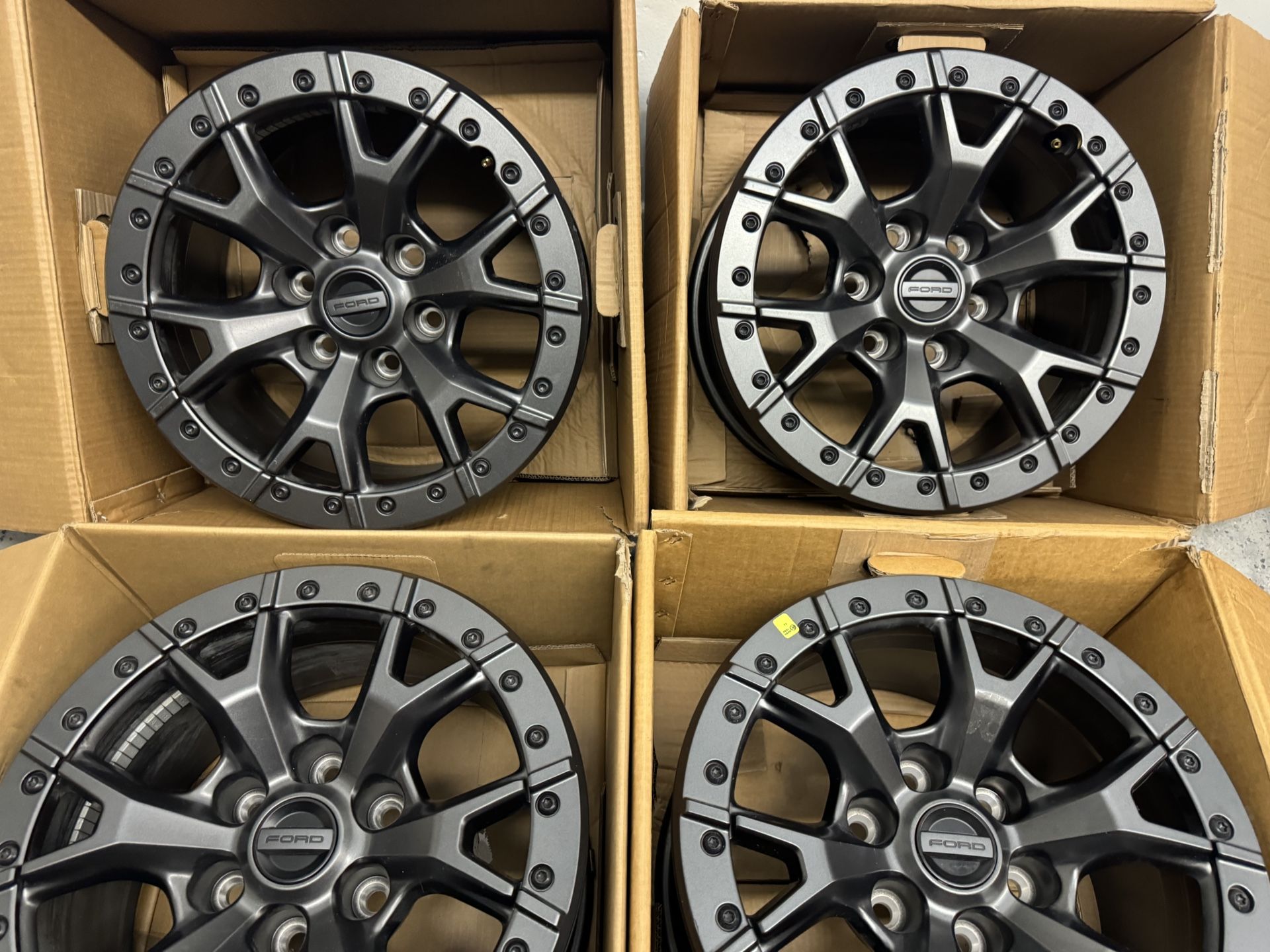 Ford Raptor Rims for Sale in Compton, CA - OfferUp