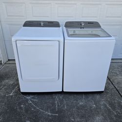 Samsung Active Waterjet  High Efficiency Washer and Dryer Set (Electric)