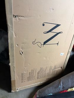 Crib  brand new….   Cuna nueva