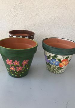 Flower pots