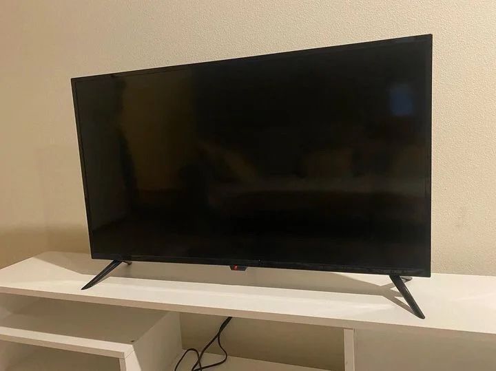 50 inch insignias tv with remote 