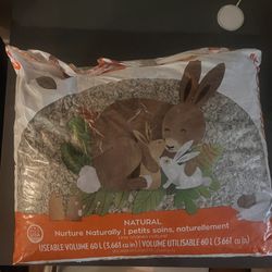 Hamster And Gerbil Bedding And Food Toppings