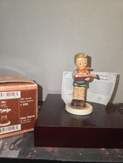 "Honor Student" Hummel TMK-8