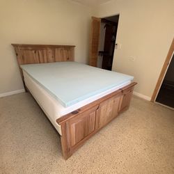 Queen Size Tempurpedic Matress With Bed Frame 