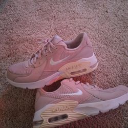 Womans Nike Air Max. Size 10 