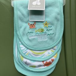 Aqua Burp Cloth Set