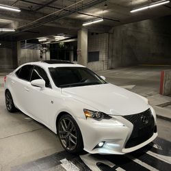 2017 Lexus IS 200t