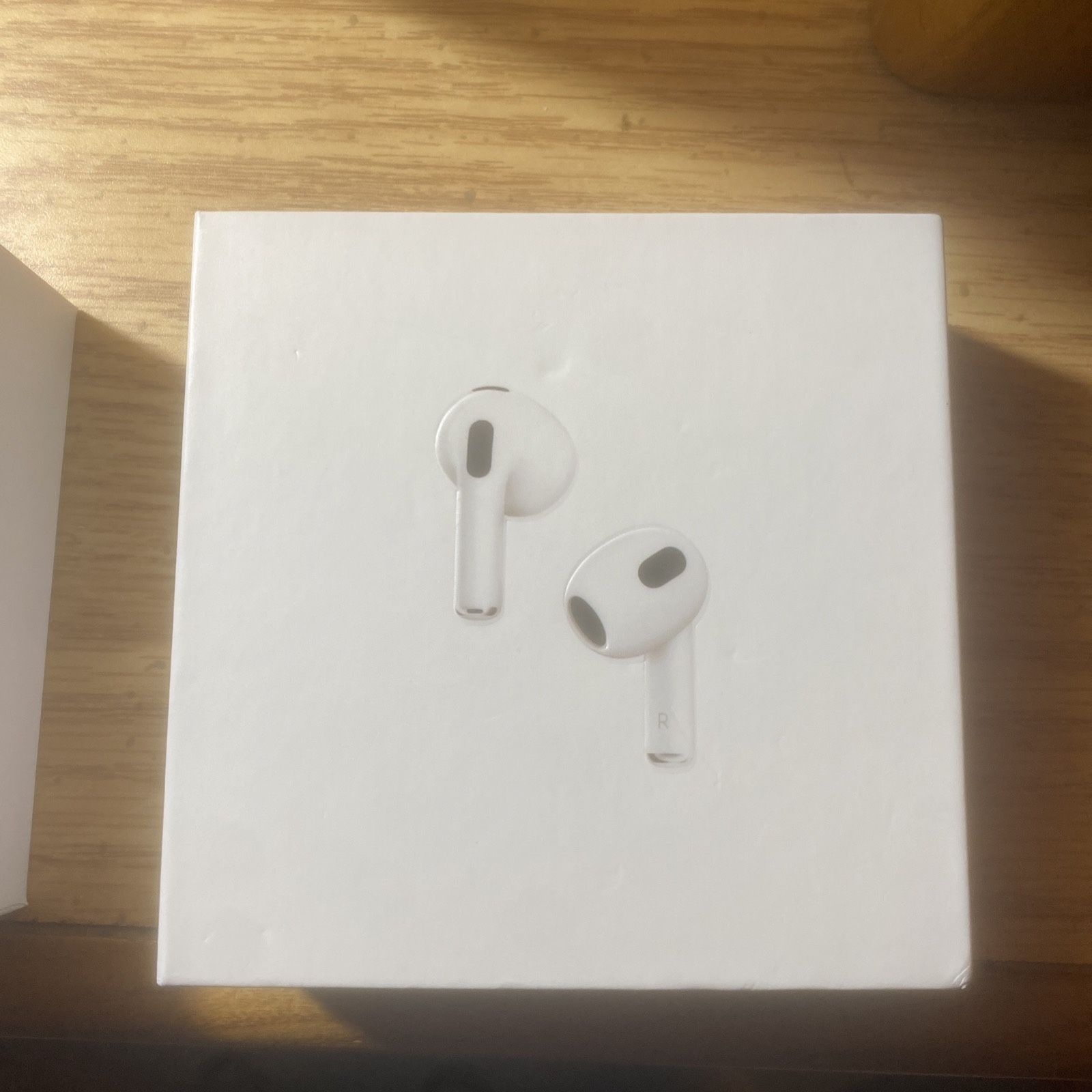 Apple Airpod 4 Bluetooth Noise Cancellation Brand New