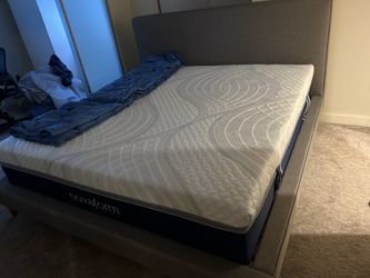 King size headboard+frame+mattress