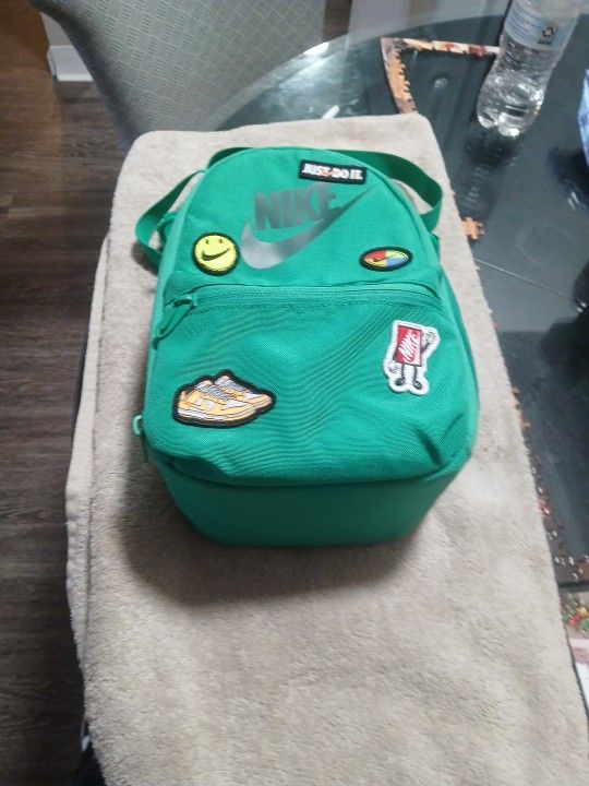Nike Lunchbox