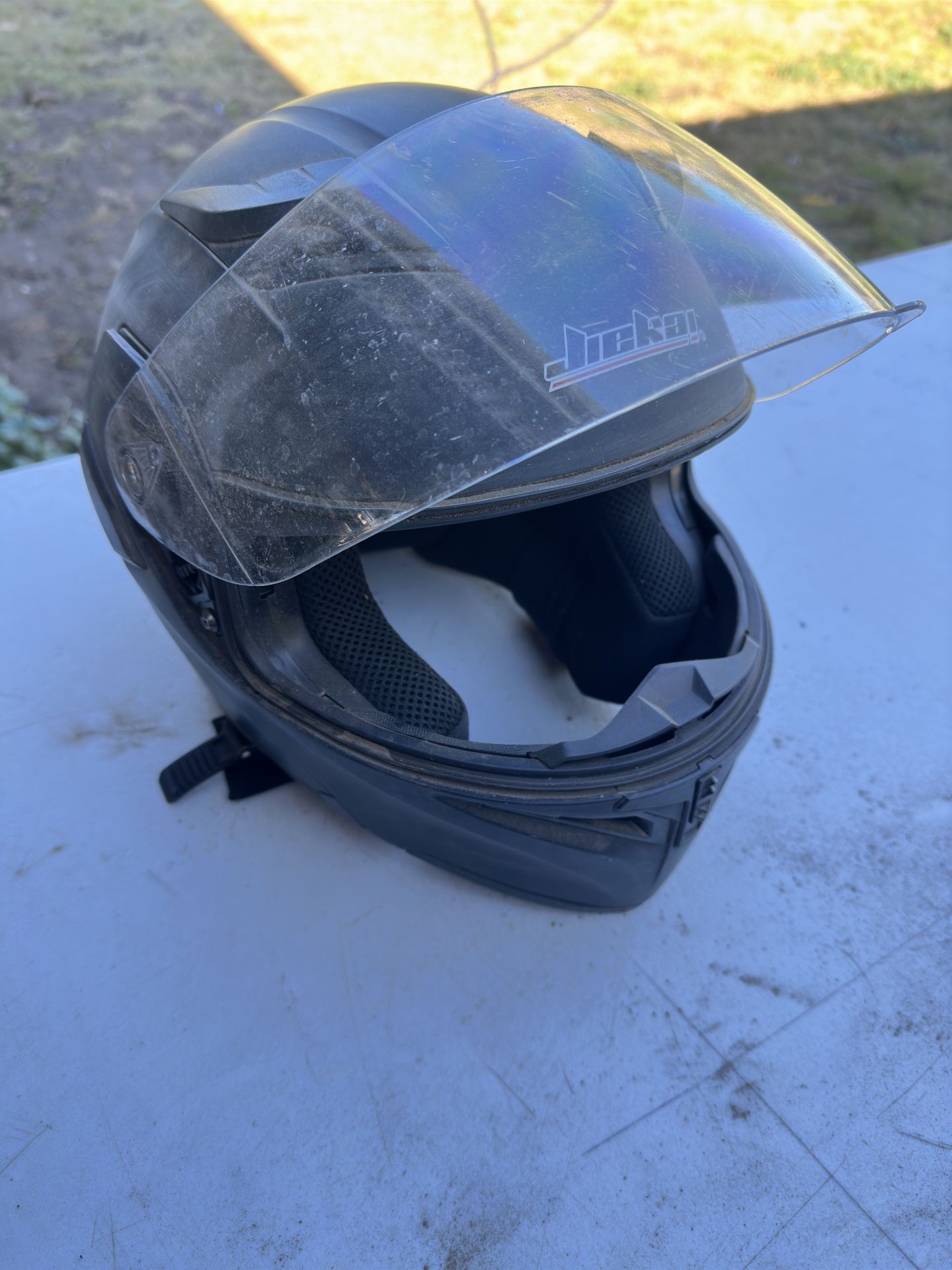 Jieka! Motorcycle Helmet (size L)