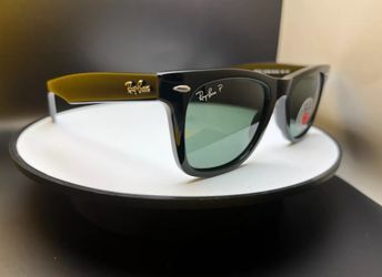 Brand New Sealed Ray-Ban RB 2140 Polarized Wayfarer in Classic Green / Black, M