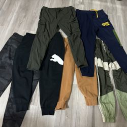 Large Like New Joggers Men 