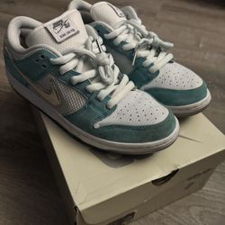 Nike Sb Dunk Low April
