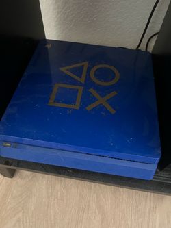 Limited edition days of play PlayStation 4