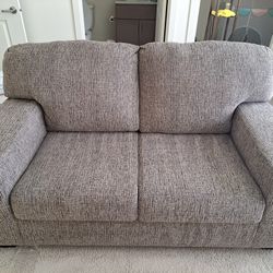 Ashley Furniture Gray/Ash Loveseat 68x40x40"