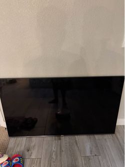 Hisense U8 - Broken