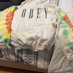 Obey Sweater 
