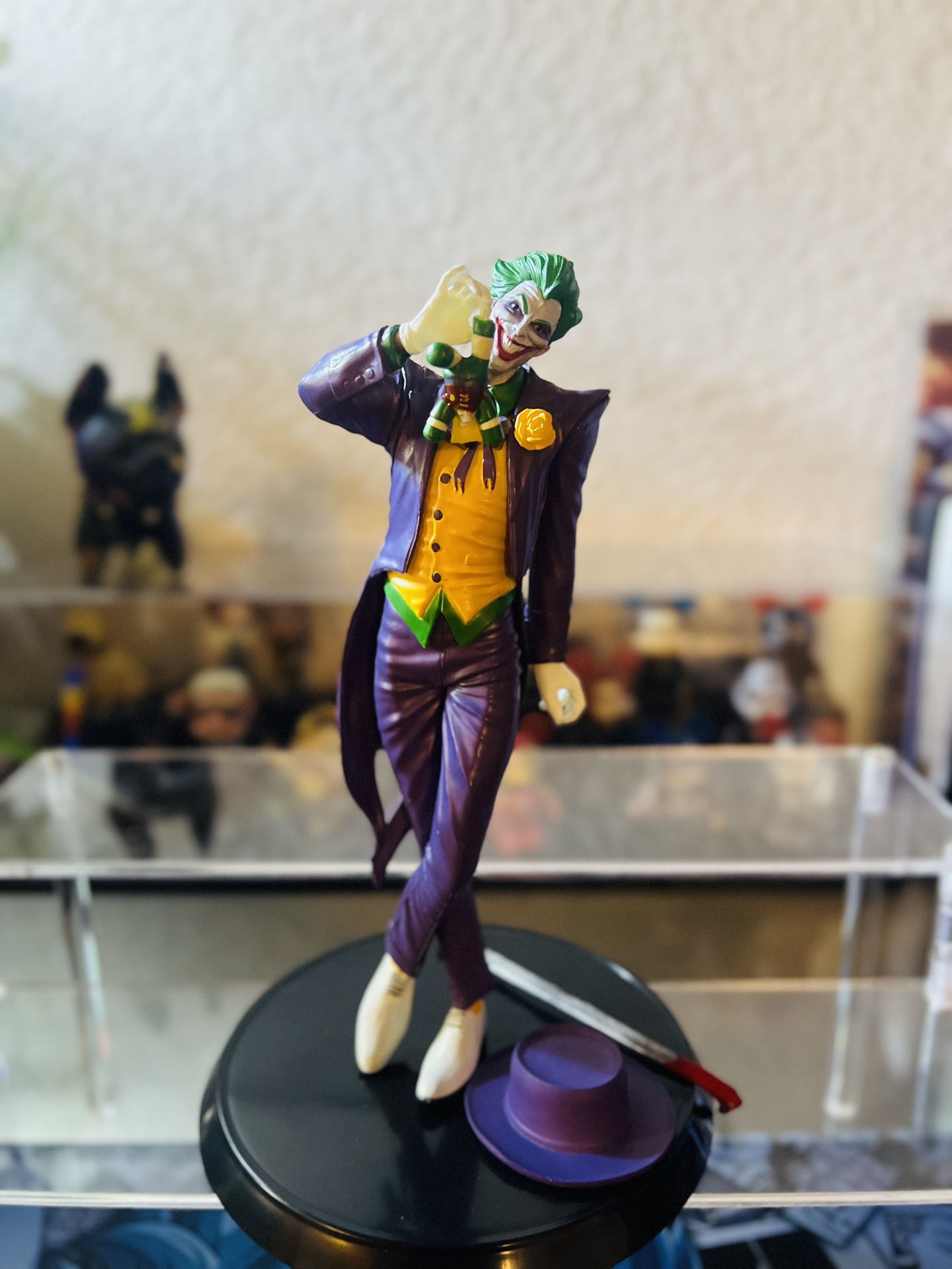 Joker Statue Figure