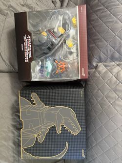 Transformers Super 7 Ultimates Figures