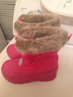 Toddler Snow ❄️ boots