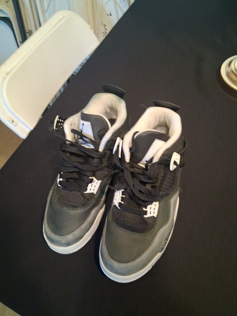 Jordan Retro 4 Talla 7