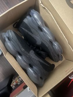 Nike Scorpion Triple-black