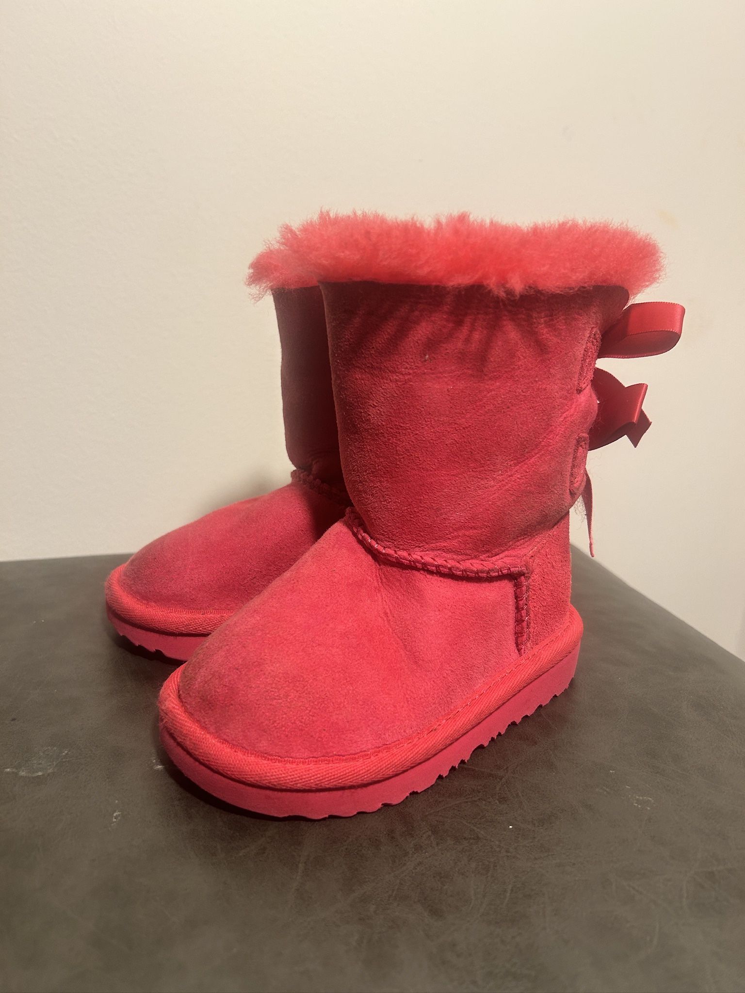 Infant UGG boot Size 6