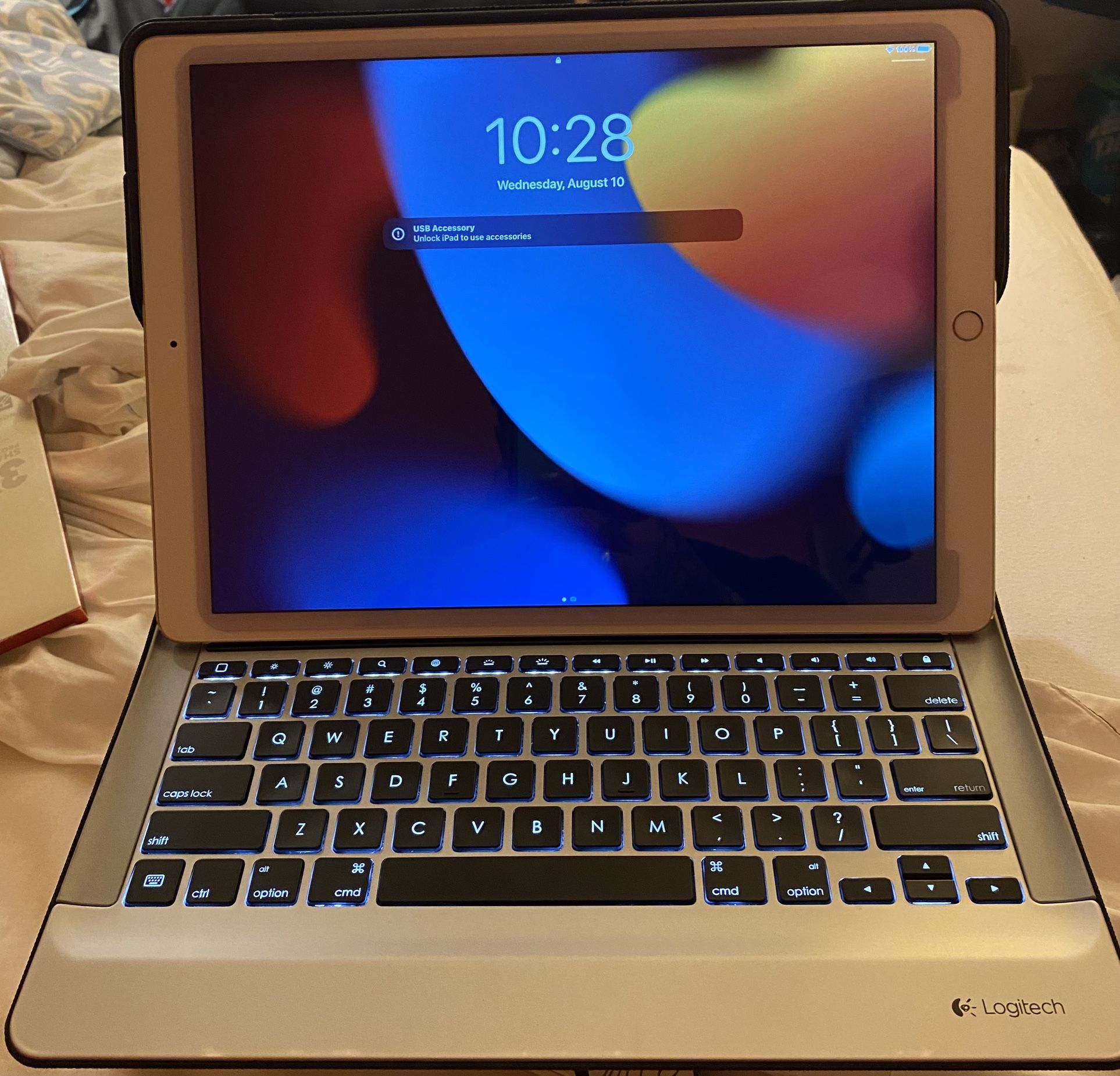 iPad 12.9 Inch Pro (with Magic Keyboard Case And Charger)