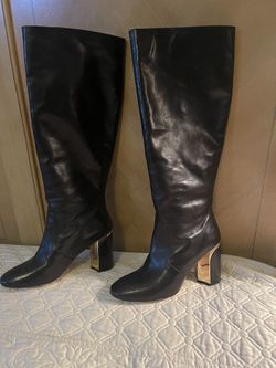 Ladies Elegant Black Classy Boots