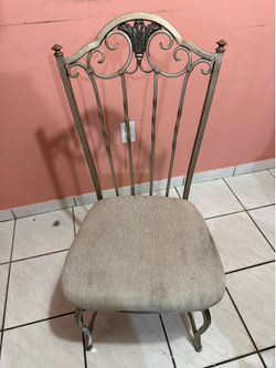 Set of 4 steel dining chairs