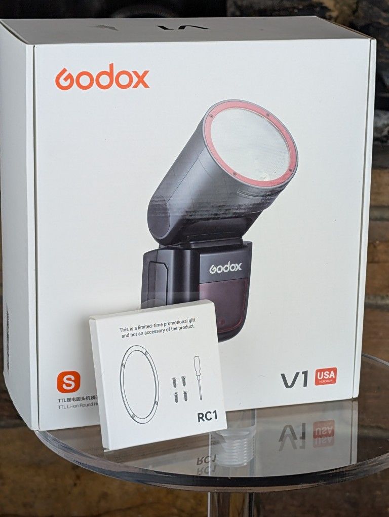 Godox V-1 Flash For Sony Cameras