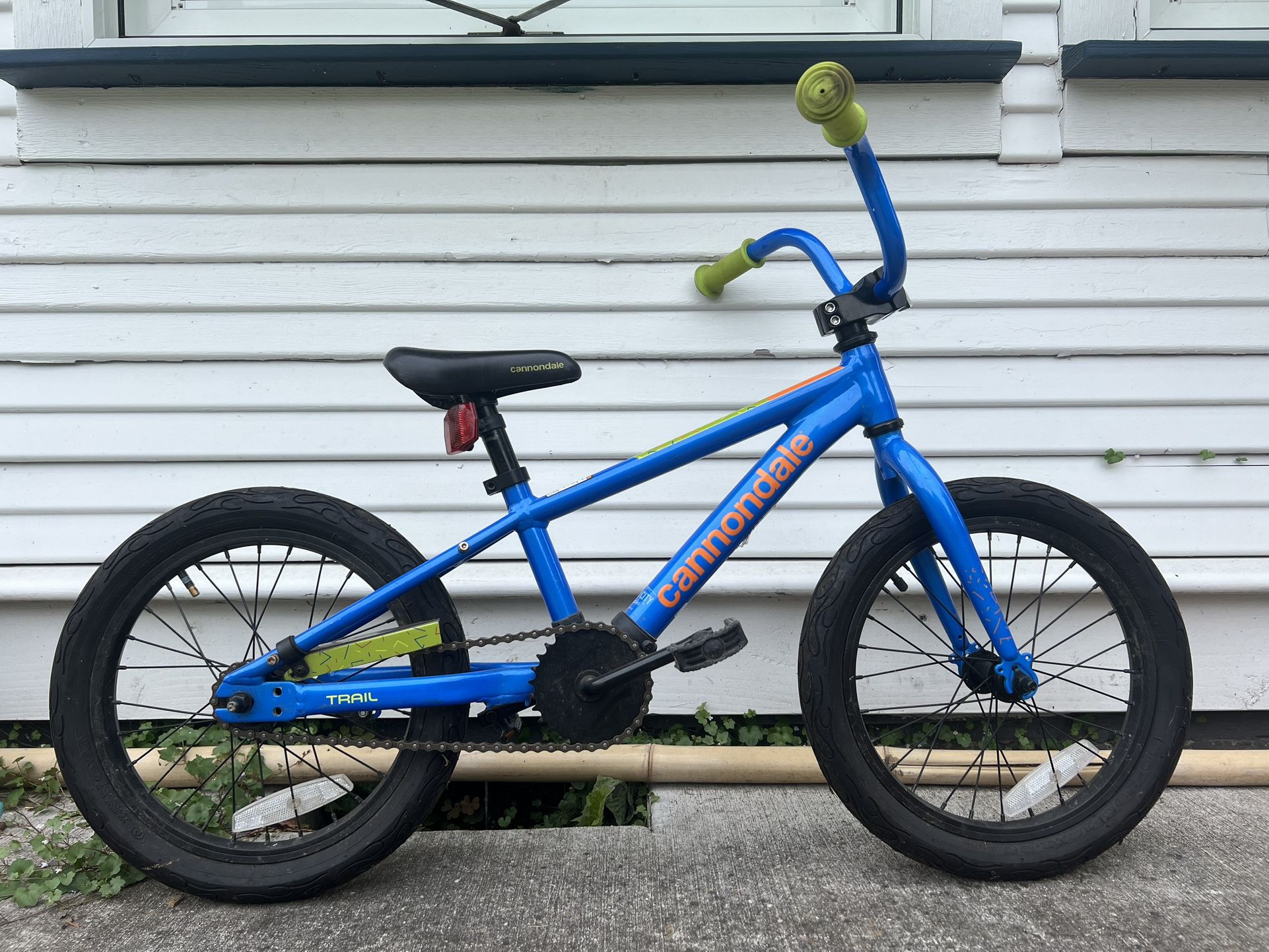Cannondale Kids Road / Trail Bike (4-6 Years Old)
