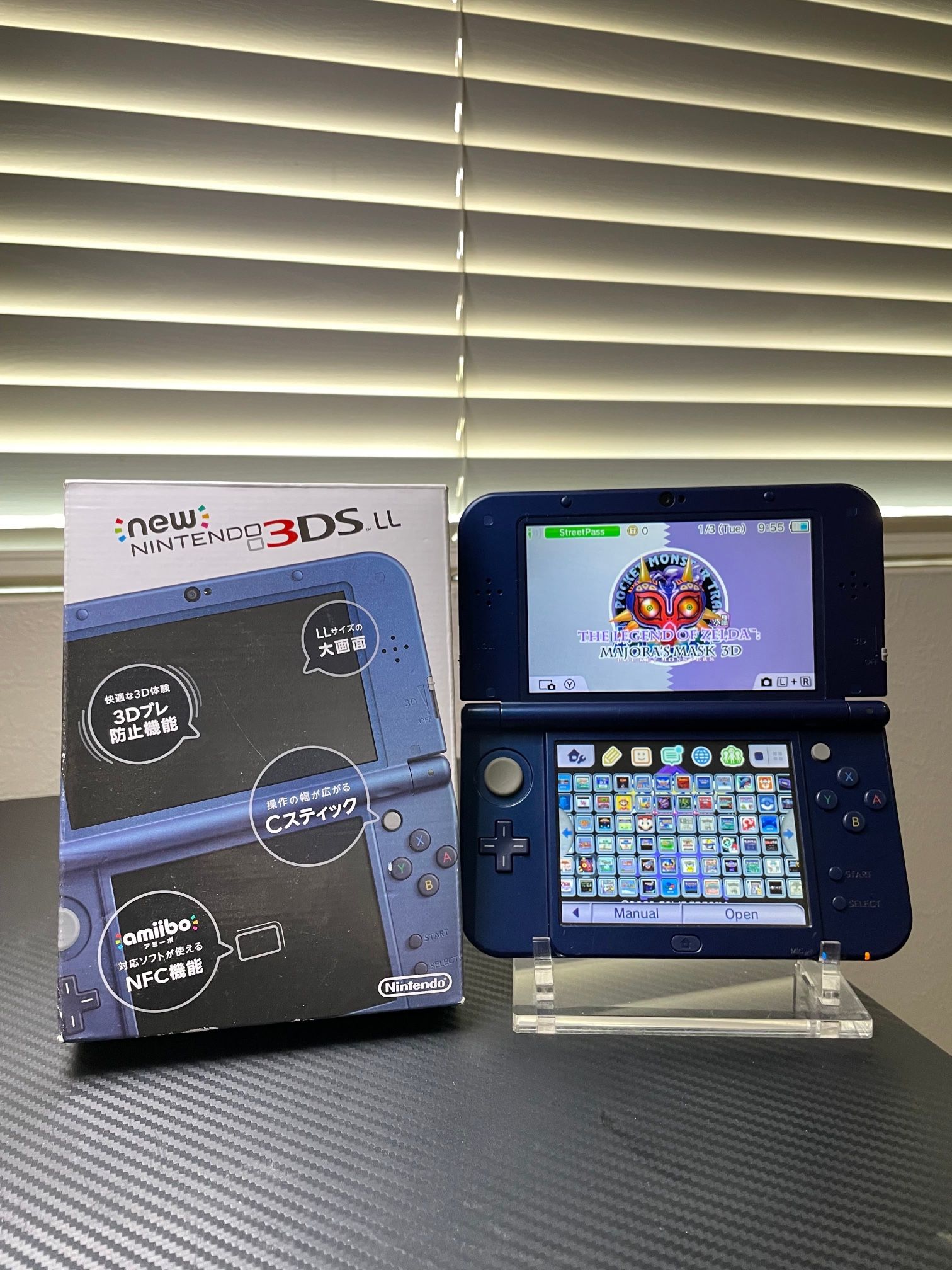 New Nintendo 3DS XL With Games And Charger