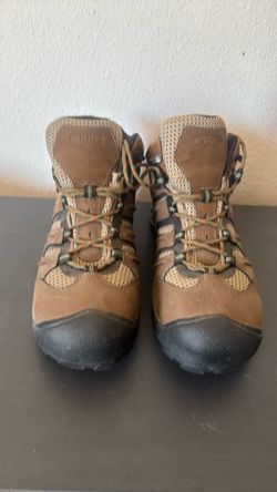 Steel toe work boots