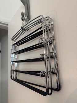 5 Pants hangers