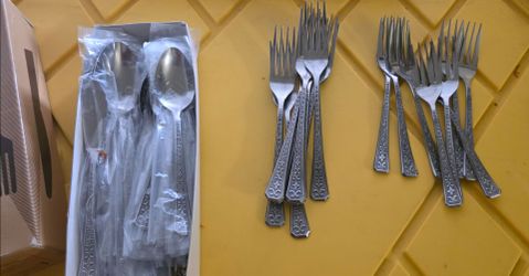 Interpur Stainless Steel Flatware Set