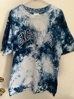 Currents worldwide Exclusive T-shirt