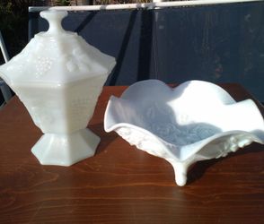 Milk Glass Bowl 