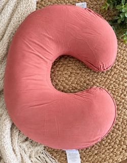 Boppy Pillow Coral Pink