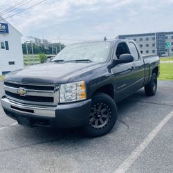 2011 Chevrolet Silverado 1500 LS 4x4 AWD 