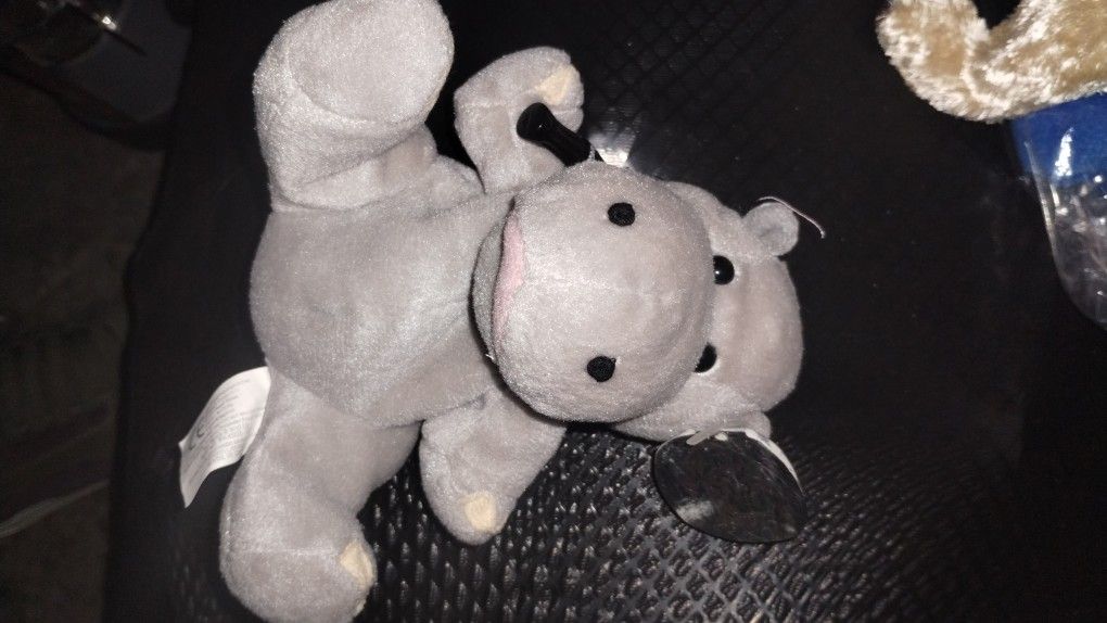 Like New Condition Grey Coca Cola Stuffed Hippo Holding Bottle Of Coke!